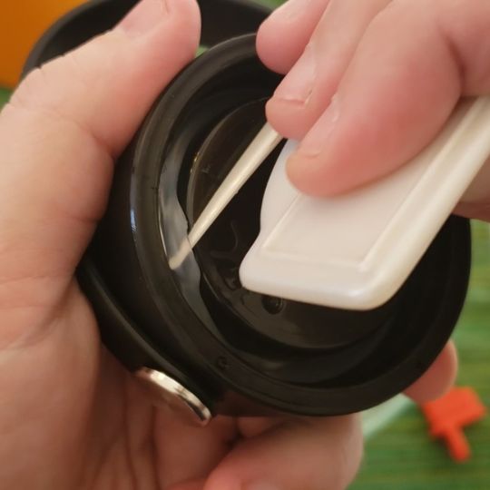Removing the Large O-Ring