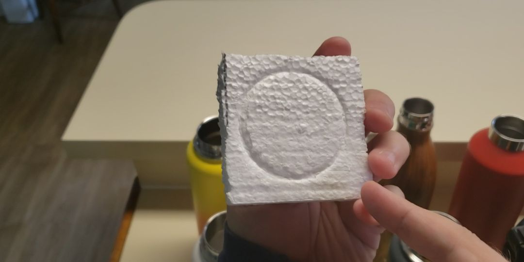 Impression in the Styrofoam caps to limit heat loss