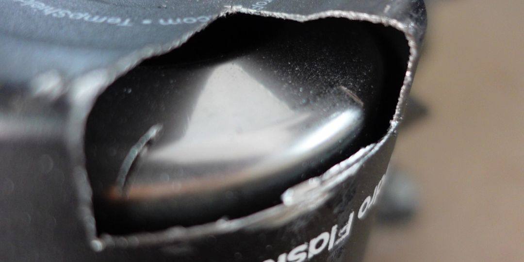 The Inside of a Dual-Wall Bottle (Hydro Flask)